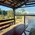 Дом отдыха Hilltop Family House Panoramic Views