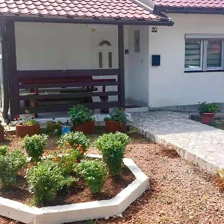 Hilltop Family House Panoramic Views Дом отдыха *