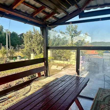 Dom wakacyjny Hilltop Family House Panoramic Views